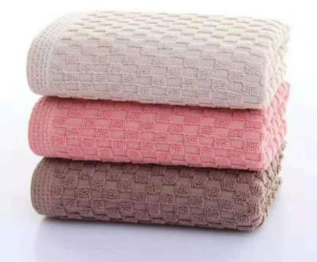 100% cotton or blended cotton and polyester Towels, Jacquard Quality